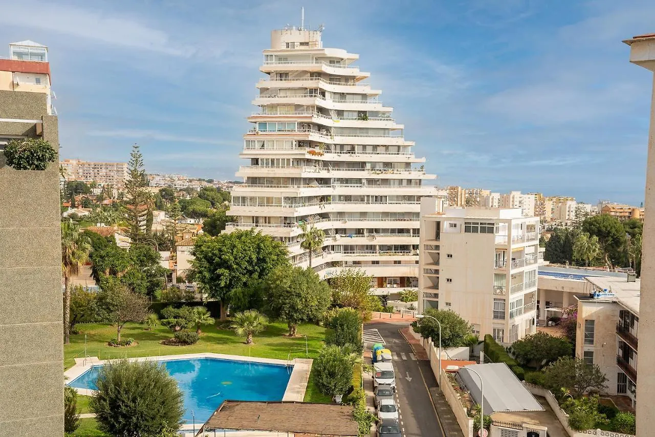 Apartment Blonzu Camerun Benalmadena Spain