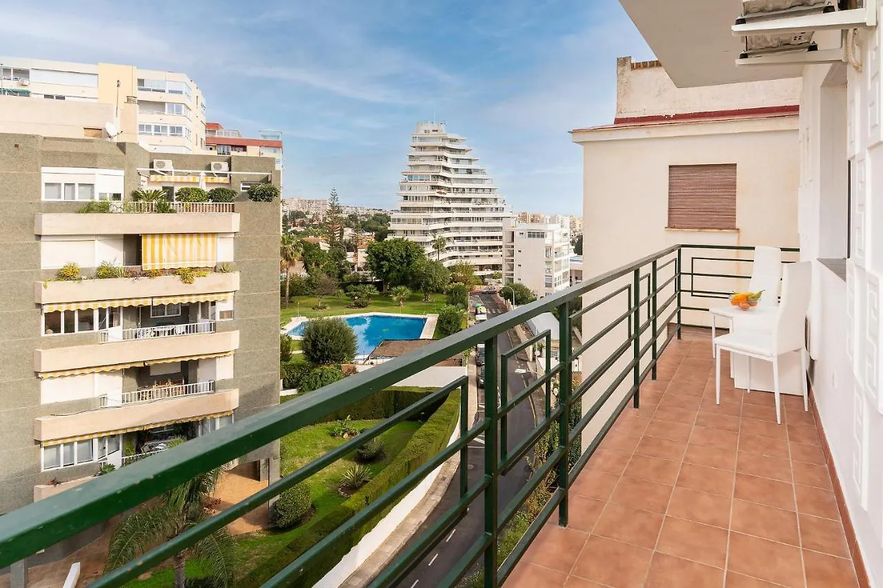 Apartment Blonzu Camerun Benalmadena