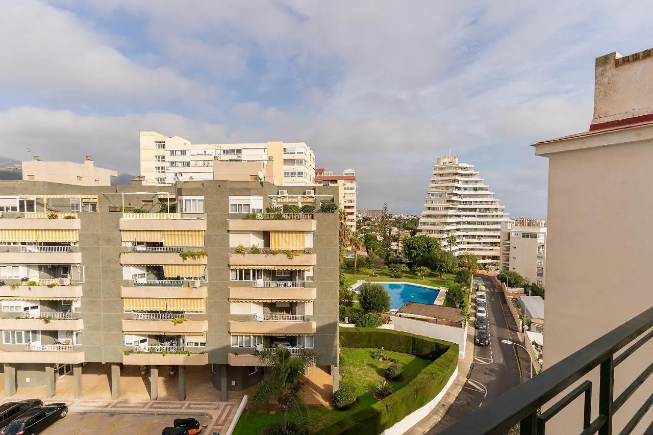 Apartment Blonzu Camerun Benalmadena